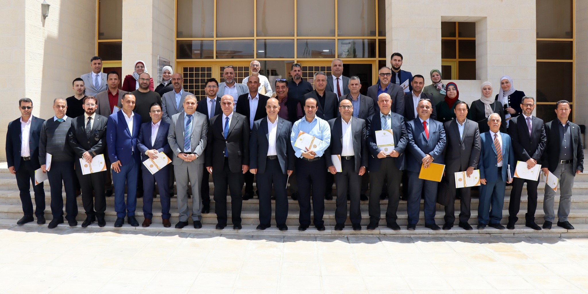  جامعة الحسين بن طلال تكرّم المشاركين في البرامج التدريبية لأعضاء هيئة التدريس وتؤكد مواصلة مسيرة التطوير الأكاديمي
